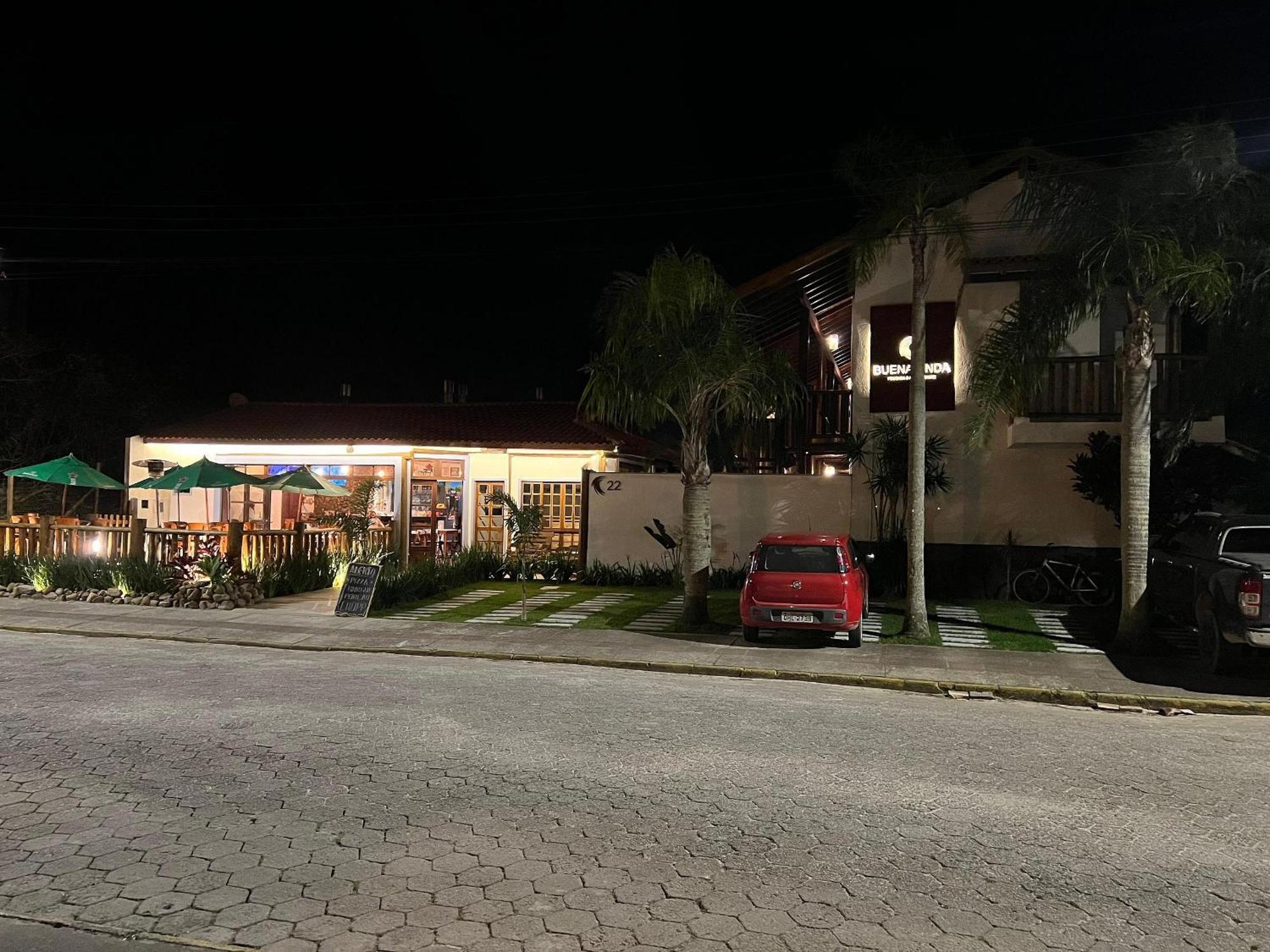 Pousada Buena Onda - Garopaba-Sc - 50M Da Praia Екстер'єр фото