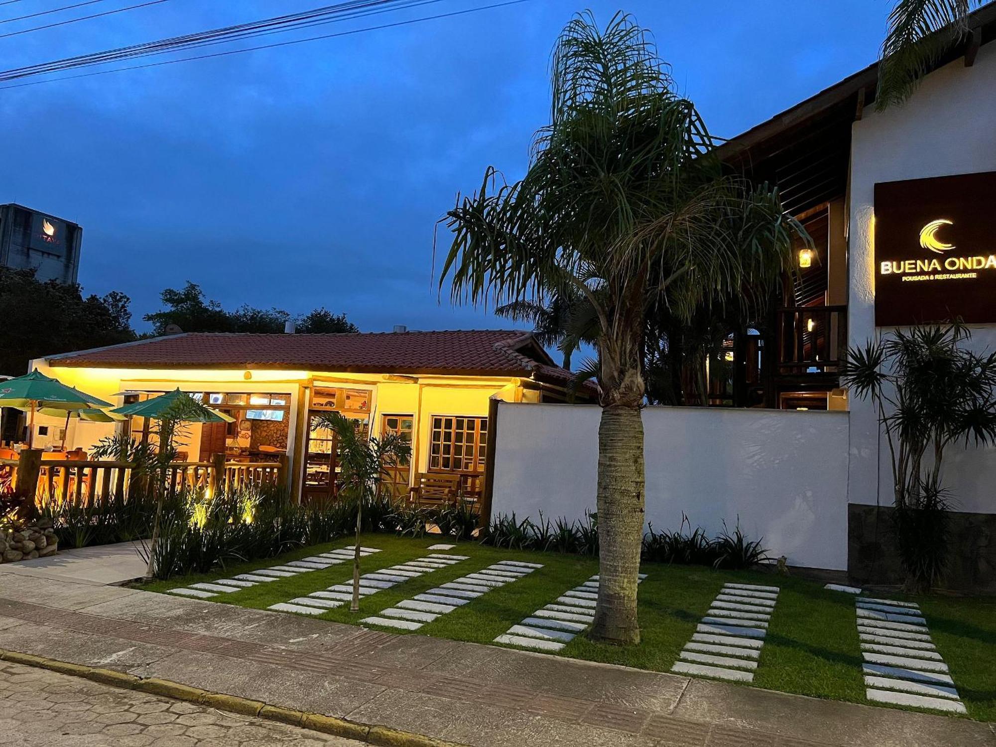 Pousada Buena Onda - Garopaba-Sc - 50M Da Praia Екстер'єр фото